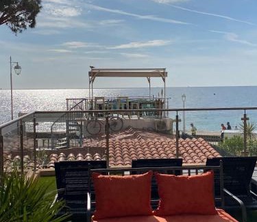 Pointe Croisette Apartment | Villa Del Mar Bord de mer Palm Beach Cannes