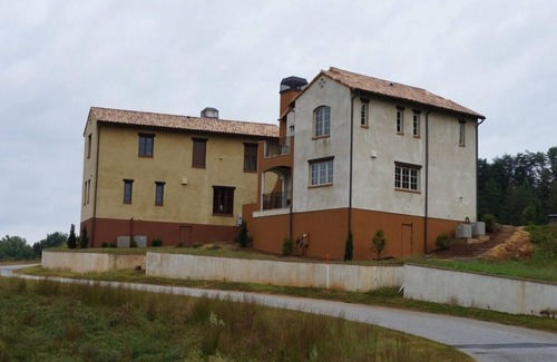 Dahlonega Villa | Villa della Luna, an Authentic Tuscan Villa In Montaluce Winery & Estates