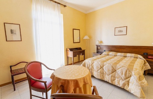 Oristano Hotel | Villa Delle Rose