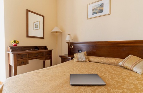 Oristano Hotel | Villa Delle Rose