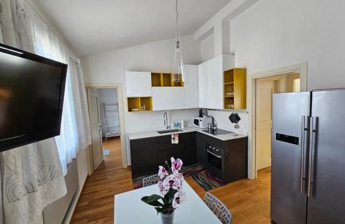 Novoli - San Donato Apartment | Villa Demidoff Apartment