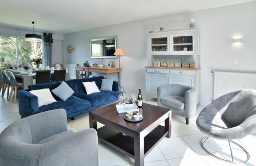 Cancale Villa | Villa des Daules