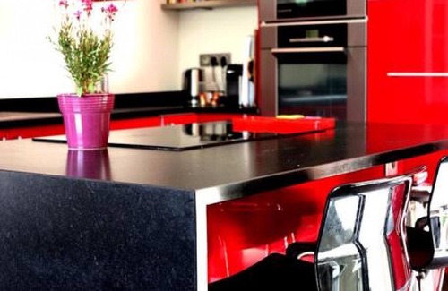 Castelnau-le-Lez Apartment | Villa des Lavandes : Beautiful village home with pool and air-conditioning