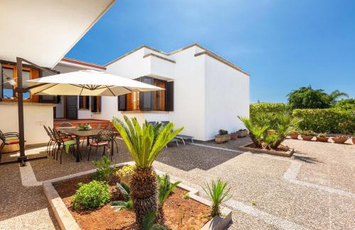 Castrignano del Capo House | Villa di Carmen by BarbarHouse