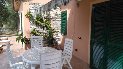 Diano Castello House | VILLA DIANO CASTELLO