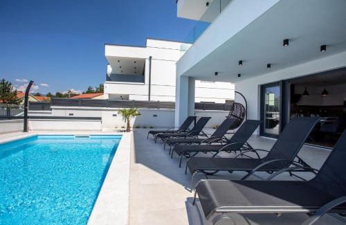 Klimno Villa | Villa Diva