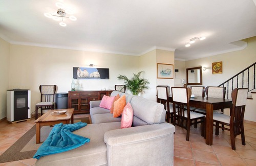 Pera Villa | Villa "do Poco" with Sea View, Pool & Wi-Fi