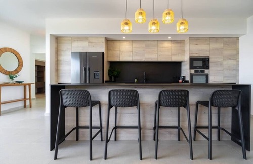 Punaauia Villa | Villa Dolce Vita with Concierge