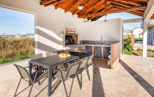 Opuzen House | Villa Dolina