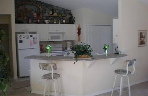 Cape Coral Villa | Villa Dolphin is a charming 2 Bed Cape Coral Pool Villa facing south.