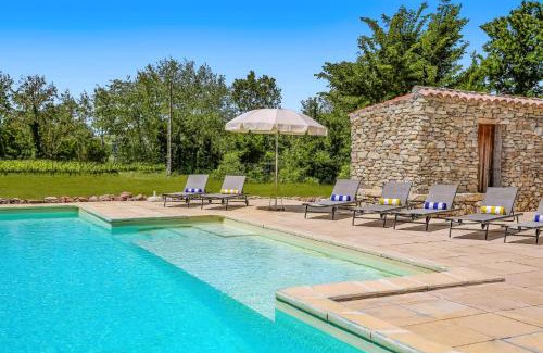 Capestang Villa | Villa Domaine du Midi by Villa Plus