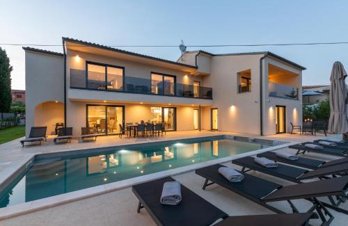 Rovinj Villa | Villa Domenica Medelina 5. City center, pool, jacuzzi, sauna