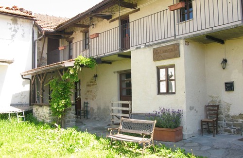 Cessole House | Villa Dona; Holiday house Italy, Piedmont, Cessole,