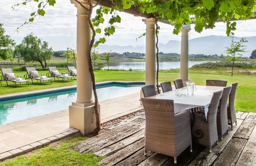 Paarl Villa | Villa Donkerkloof- Cape Winelands (Paarl)