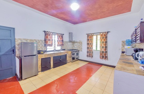 Diani Beach Villa | Villa Dora and Holly