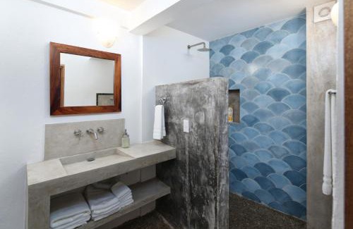 North End Villa | Villa Dorado A