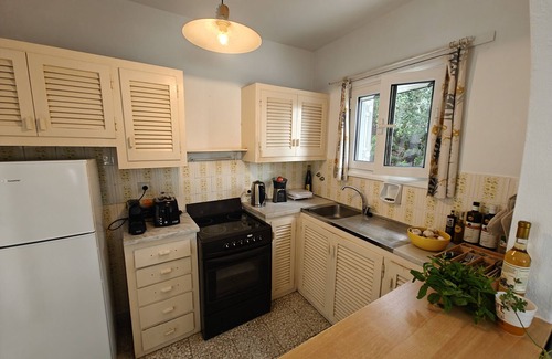Kanapitsa Villa | Villa Dorothea, charming and private 2 bedroomed v