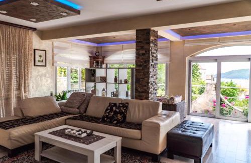 Becici Villa | Villa Dragana