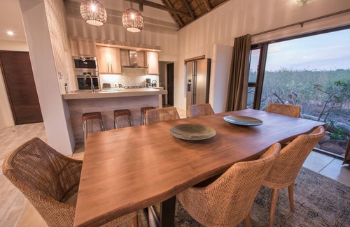 Hoedspruit Villa | Villa Drakensig: luxury holiday home with amazing views