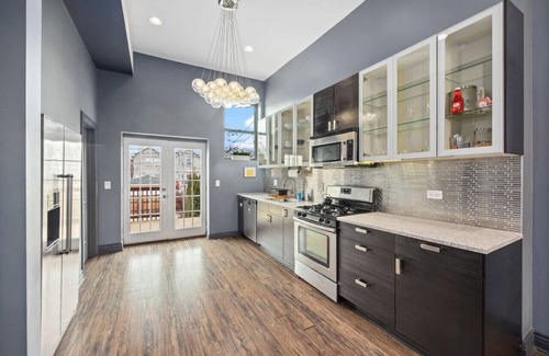 Bronzeville Bed & Breakfast | Villa Dubois Guest House Room 4