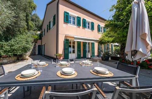 Zoagli Villa | VILLA DUFOUR 2 Lusso, Piscina e Vista da Sogno