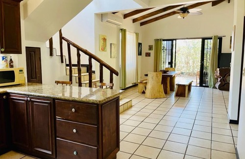Junquillal Villa | Villa Dulce Sueños, short walk to the Beach!