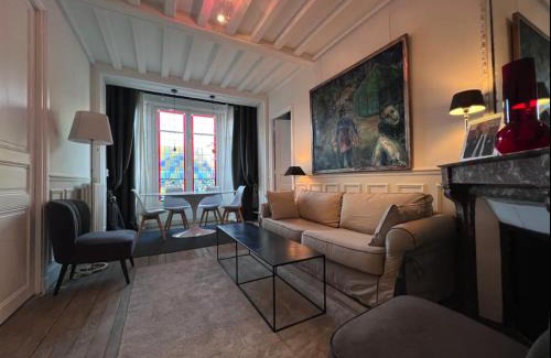 Necker Apartment | Villa Eiffel