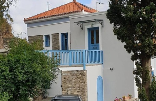 Salford Villa | Villa Eirini