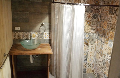Amatitlan Hotel | Villa el Rosario