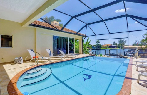 Pelican Ski Chalet | Villa Eleanor