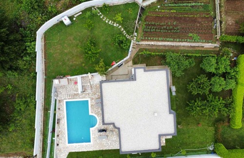Zavala Villa | Villa Ella
