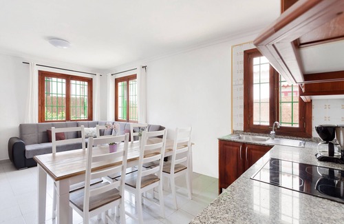 Les Meravelles Villa | Villa Els Pins - with private swimming pool