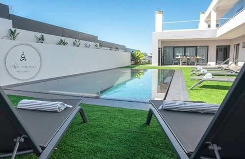 Montes de Alvor Villa | Villa Emma - Luxury 5 bedroom villa in Alvor with private Pool and Jacuzzi