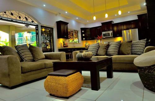 Esterillos Oeste Villa | Villa Encantada By Vacation Pura Vida
