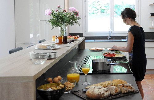 La Celle House | Villa Engardin, nestled in the heart of the vineyards, offers absolute comfort and calm.