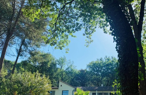 Aigues-Vives House | Villa Entière Avec Piscine Idéalement Situé