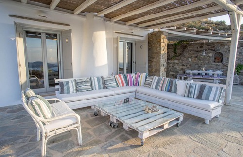 Paros Villa | Villa Ernesto in Paros