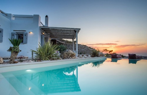 Paros Villa | Villa Ernesto in Paros