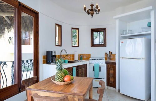 North End Villa | Villa Esperanza - Luxury 4BD/4.5BA with Ocean Views