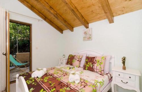 Dunave Krajnje Villa | Villa Falcon Rook - Four-Bedroom Villa with Terrace and Swimming Pool