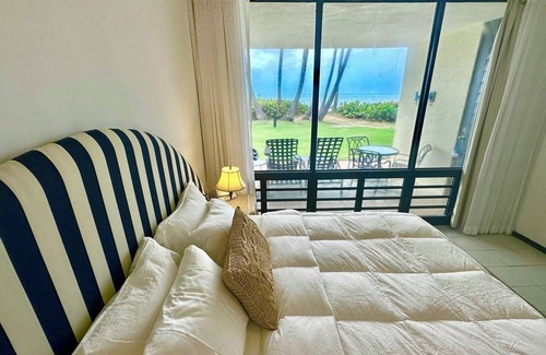 Humacao Apartment | Villa Favorita , beachfront