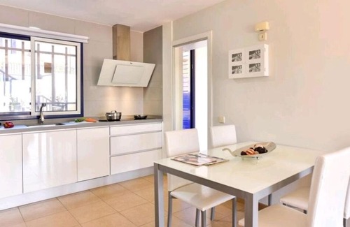 Costa Meloneras House | Villa Feliz 44