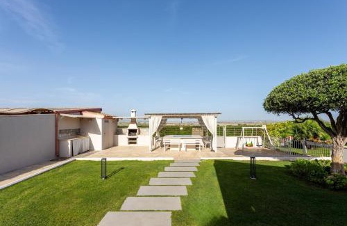 Santa Maria del Focallo Villa | Villa Fenicottero - IsulaTravel