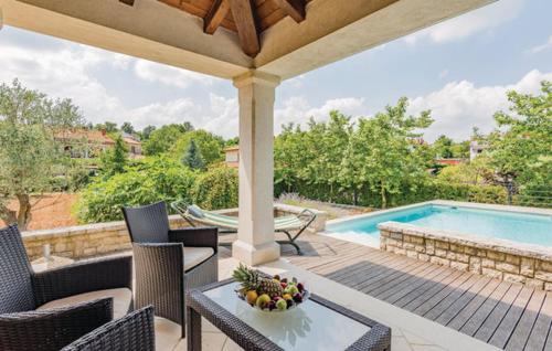 Pazin Villa | Villa & Ferienwohnung Rosa