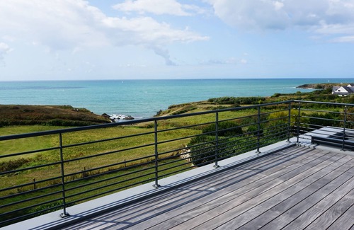 Doelan Villa | Villa FEUNTEUN on the ocean!