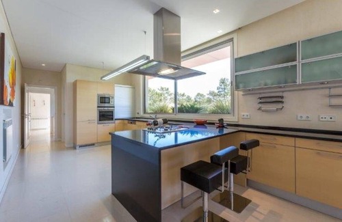 Quinta do Lago Villa | Villa Filipa, Super Luxe 5 bed 5 bath villa in Almancil.