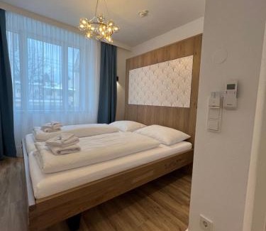 Elisabeth-Vorstadt Bed & Breakfast | Villa Flöckner Bed & Breakfast