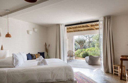 Cargese Hotel | VILLA FLAKA