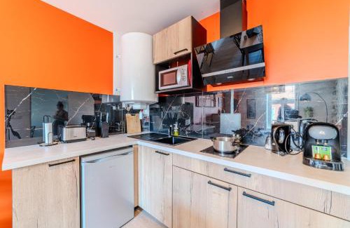 Roanne Apartment | Villa Floréa 4-6p - Parking & Clim