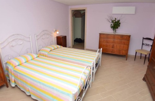 Pontito Villa | Villa Flora